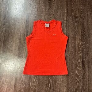 women’s size small red nike tank top